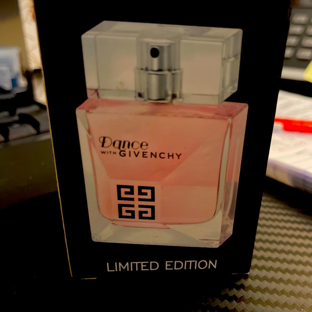 Dance with GIVENCHY perfume